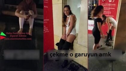 Yol Ortasına Aldırmadan İşeyen Sarhoş Kızlar