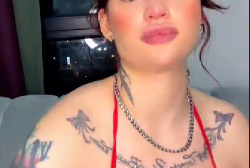 Tiktoker Arzu Yılmaz Non Nude Yayın