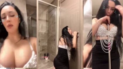 Kapıya Vileda Sapına Meme Aralı Sakso Yapan Fena Hatun